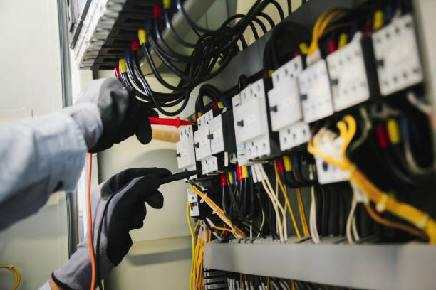 Professional Electrician in Lindsborg, KS